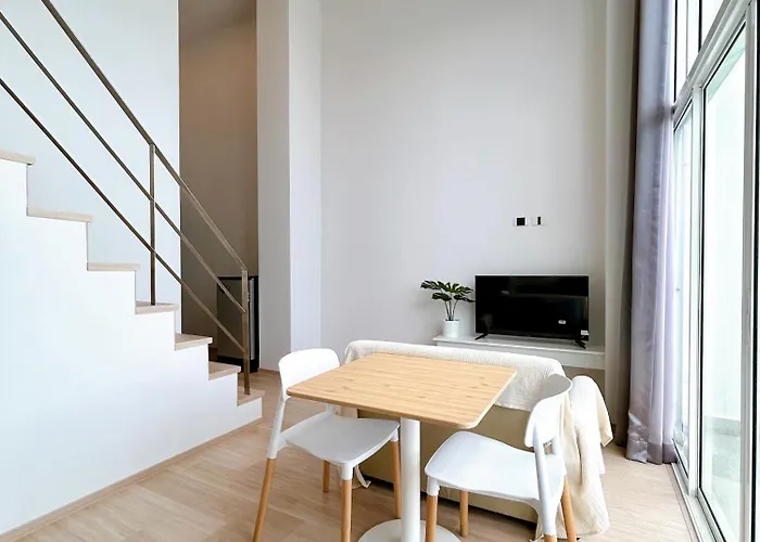 Komfort Duplex Bts Ratchayothin Bangkok