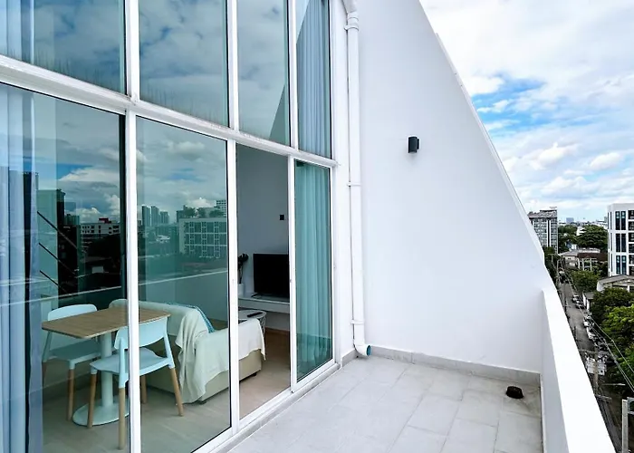 Apartment Komfort Duplex Bts Ratchayothin *